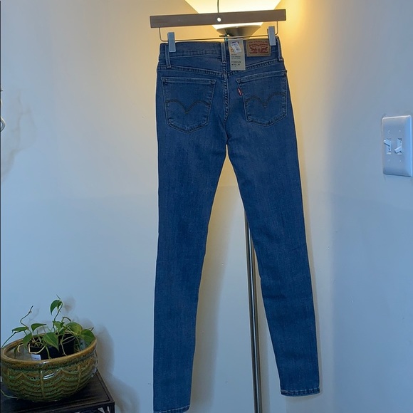 Levi’s 710 super skinny mid rise jeans - Picture 3 of 6